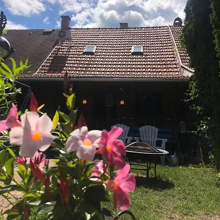 Casa de Férias Haziko-szallashely Sarud